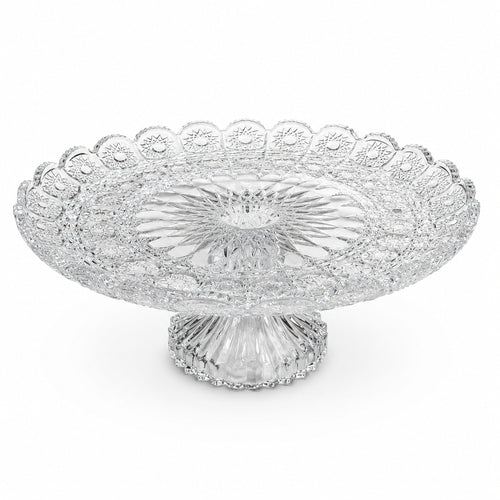 Bohemia Glas-Tortenplatte mit dekorativem Fuß auf weißem Hintergrund