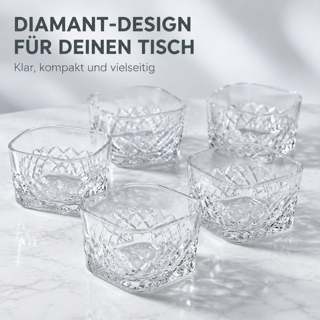 Quadratische Glasschalen mit facettiertem Diamantmuster